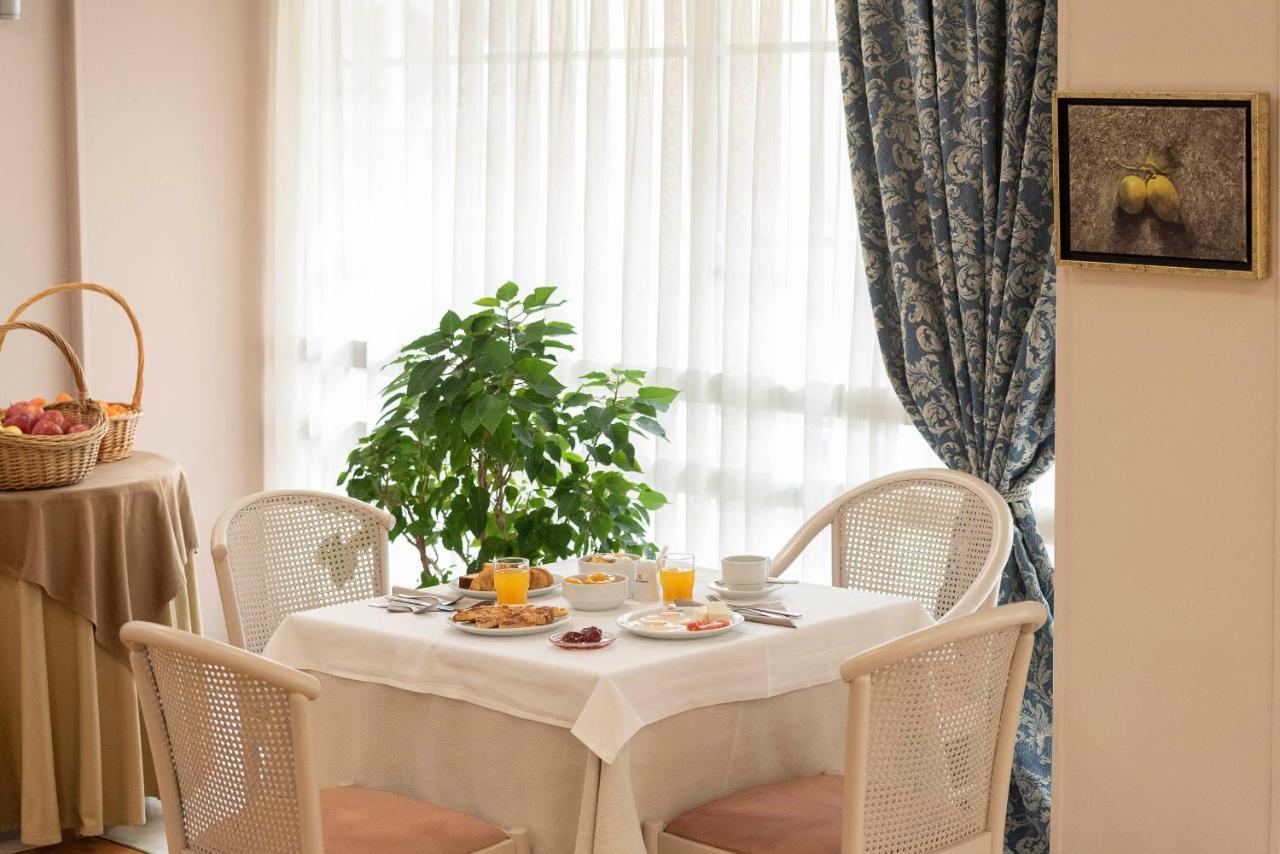 Hotel Kierion Kardítsa Exteriör bild